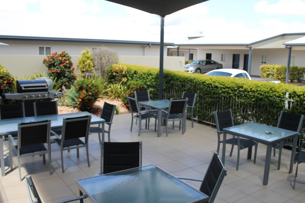 Blackwater Motor Inn Экстерьер фото